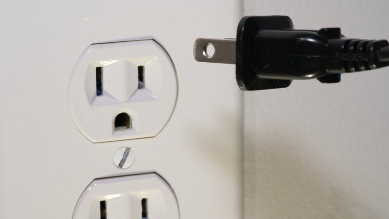 3 Ways to Use Extension Cords Safely